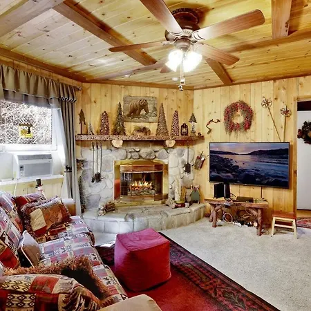Cozy Bear Pines By Big Bear Vacations Vila